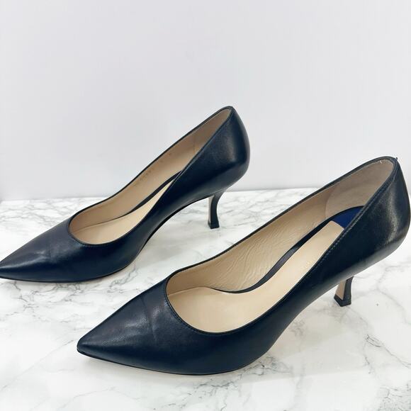 Stuart Weitzman Stuart Power 50 Smooth Leather Black Kitten Low Heel Womens 8 - Picture 3 of 7